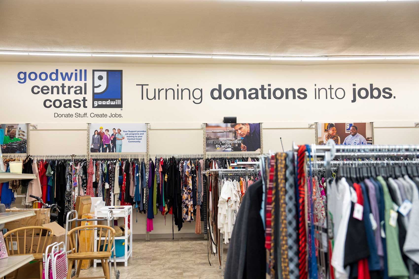 forværres Åre Slip sko Donation Drop Off Center & Thrift Store Salinas CA - Second Hand & Used  Clothing Store Salinas CA - Goodwill Central Coast